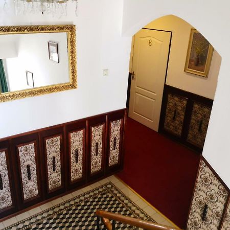 Hotel Anton Прага Екстериор снимка